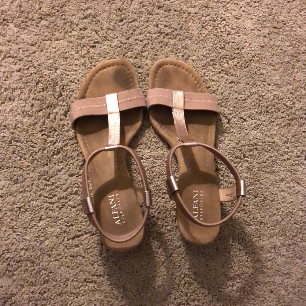 Rose gold 8.5 heels!